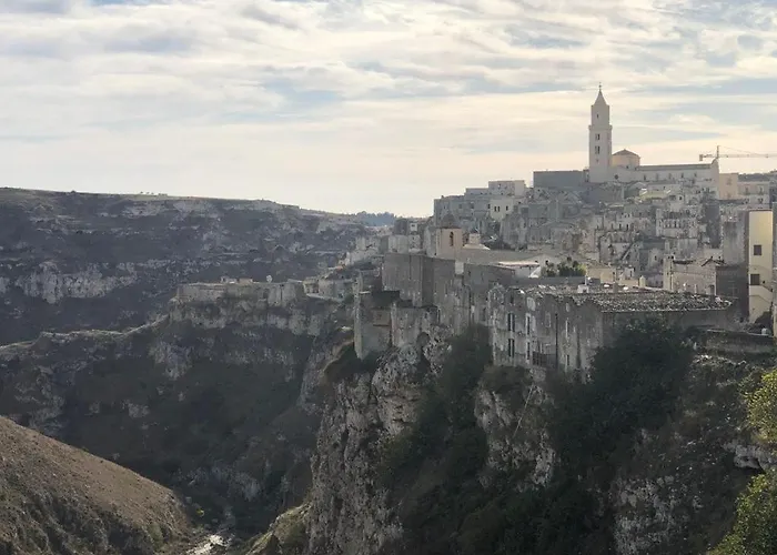 Гостевой дом Sassi Planet Матера